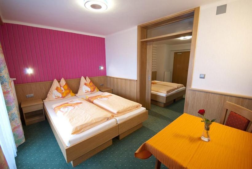 Pension Miracle Zell am See Zewnętrze zdjęcie